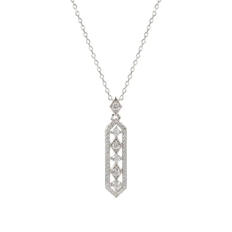 Discount The Girls Of Great Britain And Ireland Necklace Necklaces